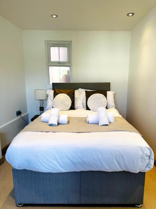 2bed Farringdon St Paul Long Discounts By Cozystays